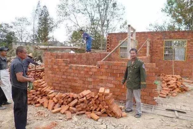 農(nóng)村來新的補(bǔ)貼了！以下這些人，國家要無償給你建房子！